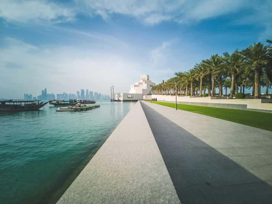 Doha: Visit Katara, Pearl, Souq Waqif, Museum, Cornishe - Katara Cultural Village: architecture with plenty of variety