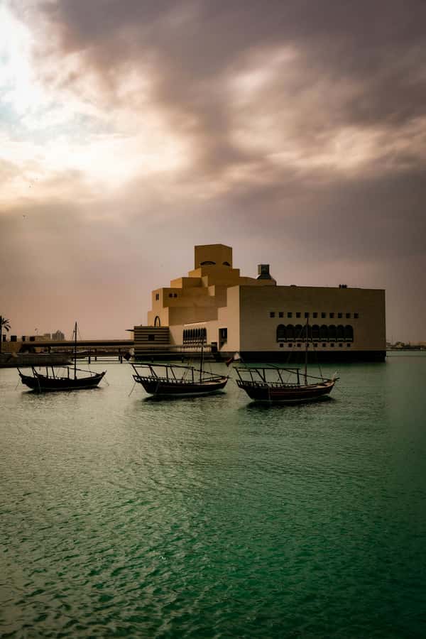 Doha: Visit Katara, Pearl, Souq Waqif, Museum, Cornishe - Where Lusail fits into the day