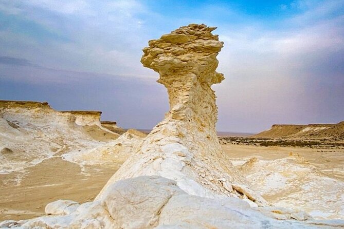Doha: West Coast Tour Serra and Mushroom Rocks - Zekreet Fort and two phases of construction