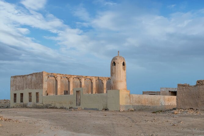 Doha: West Coast Tour Serra and Mushroom Rocks - Starting in Doha with pickup included