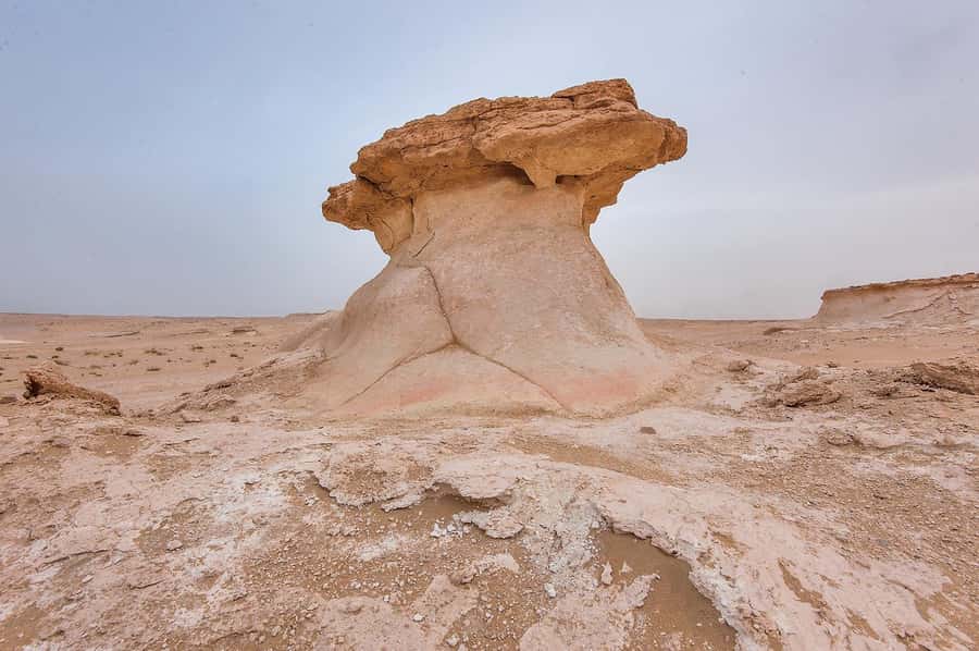 Doha: West Qatar Richard Serra Sculpture,Rock Formation Tour - Mushroom Rock and nature’s strange shapes
