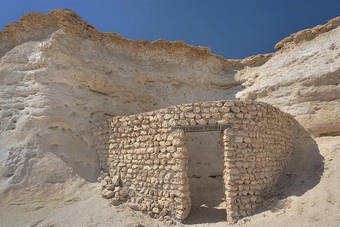 Dukhan West Coast Tour Qatar - Zekreet’s rocks and the famous umbrella shapes