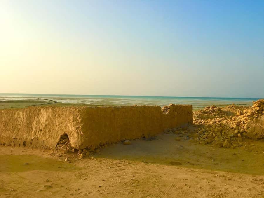 Explore North Qatar with history and archaeological sites. - Al Zubarah Fort: the historical center of the day