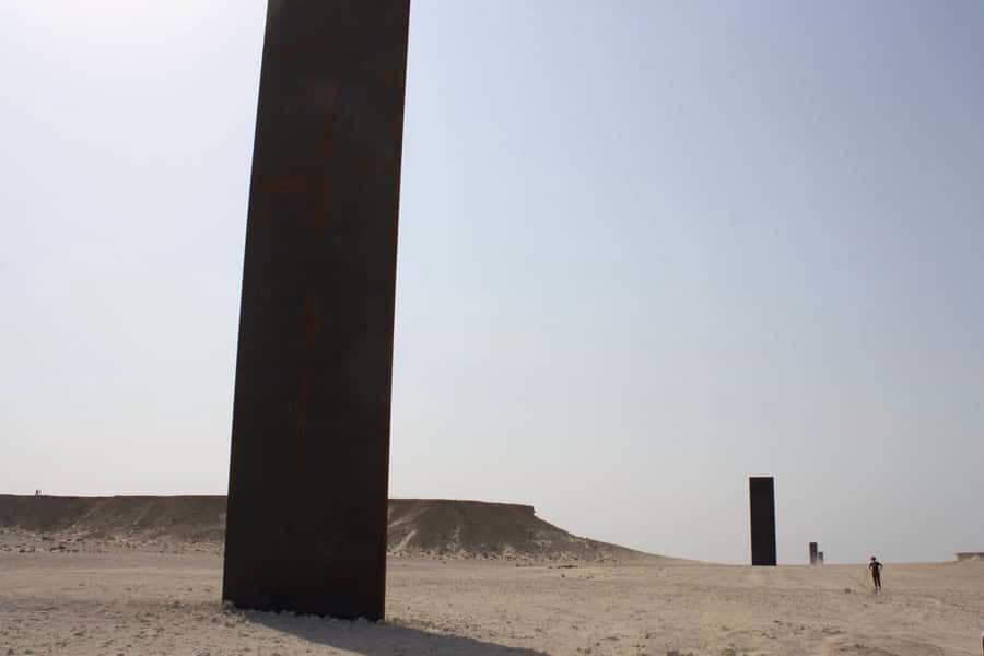 Explore Zekreet: Richard Serra Art & Mushroom Rock Wonders - What the four-hour schedule really feels like