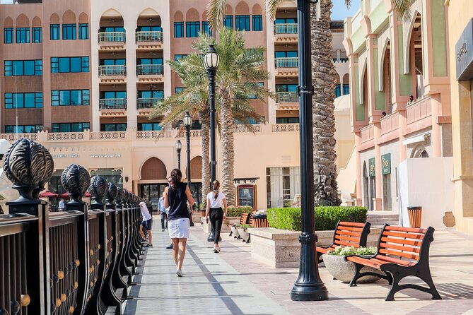 Grand Doha City Tour - A private vehicle makes Doha easier