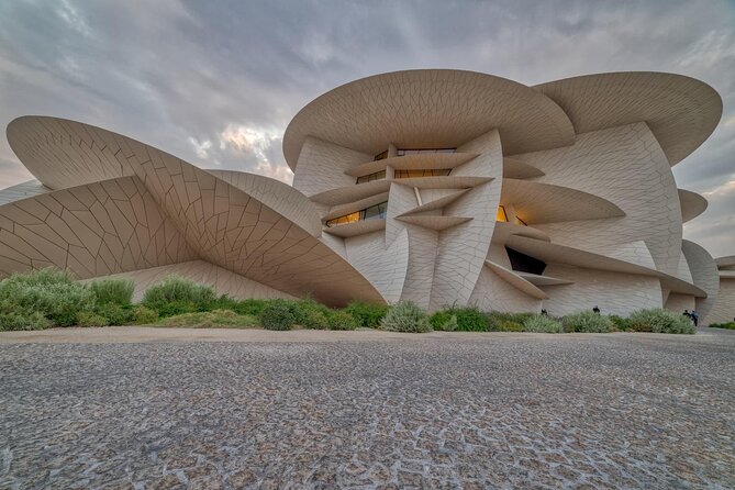 Grand Doha City Tour - The National Museum and Qatar’s desert rose