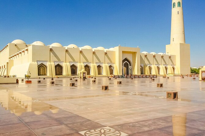 Half Day City Tour for Layover and Transit from Doha Airport - Guide quality and the small-group setup