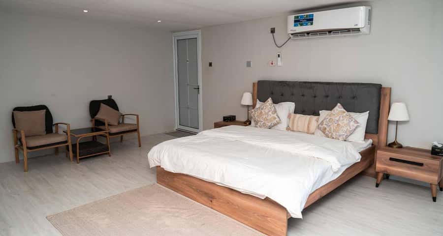 Luxury Overnight Desert Safari - A beachfront camp beside the Arabian Gulf
