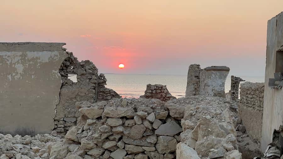 North Qatar Discovery: Culture, Nature & History in 4 Hours - Purple Island and the first coastal pause