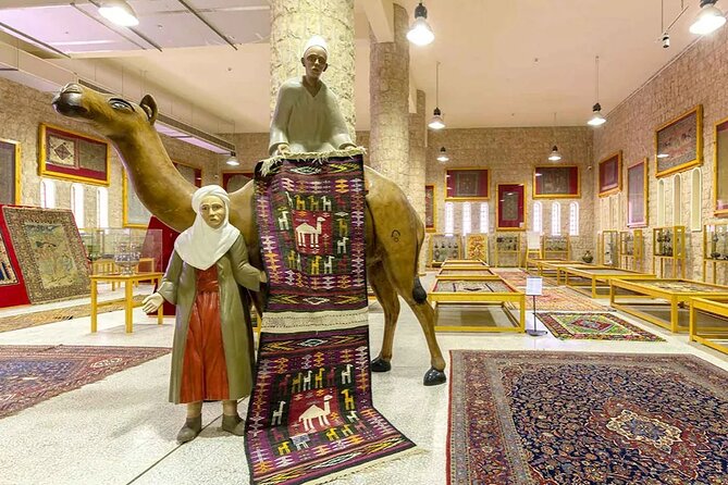 Private Combo Tour to Sheikh Faisal Museum and Camel Racing Track - Should you book the Sheikh Faisal and camel track tour?