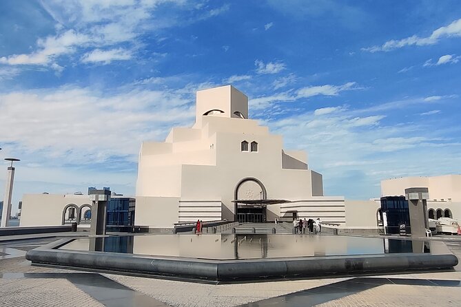 Private Doha City Tour and Dhow Boat Ride with Transfer - The Corniche: skyline views in 30 minutes