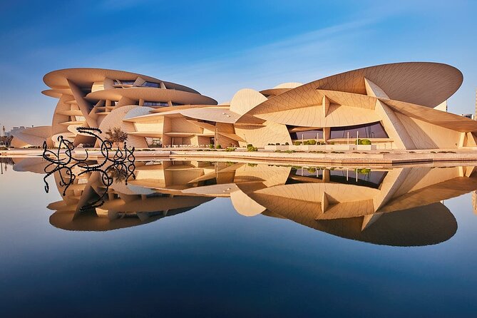 Private Doha City Tour, Souq Waqif, Katara, National Museum - The Pearl Qatar: modern Doha in 30 minutes