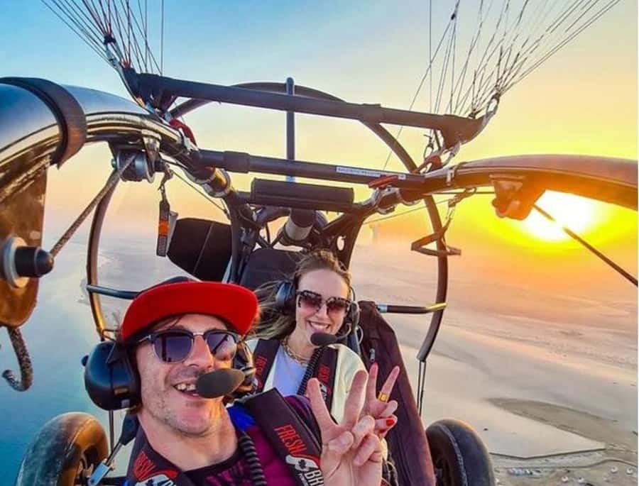 Qatar's Skybound Adventure: Exclusive Private Paratrike tour - Strapping Into the Paratrike