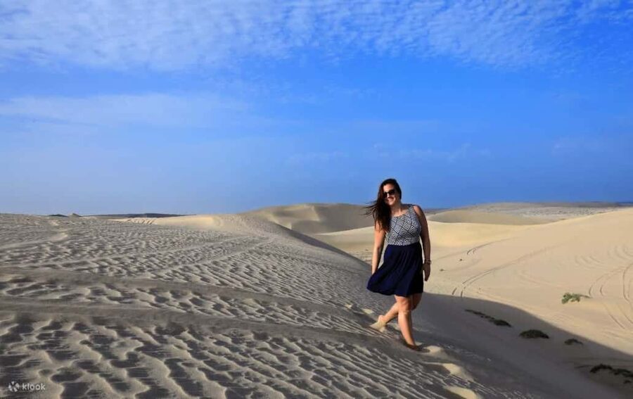 Qatar: Sunrise/Sunset Desert Safari, Camel Ride&Sandboarding - Sunrise or sunset: choose for the mood