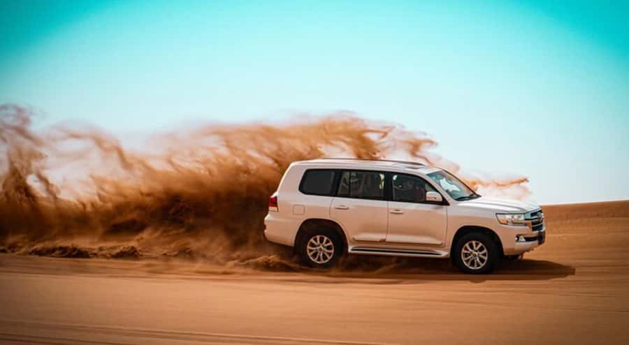 Relax Inland Sea Tour, Desert Safari, Camel Ride, SandBoard - What to bring and what to leave behind