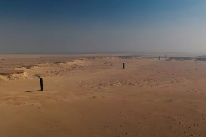 West Of Qatar, Mushroom Rocks, Camel Racing Track, Richard Serra - Who should book this western Qatar outing?